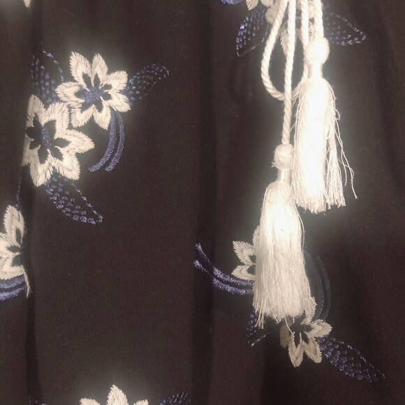 Nordstrom Sun & Shadow Floral Bell Long Sleeve Black Goth Boho Blouse Top - Picture 5 of 7